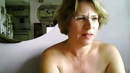 Bellezza Masha video hard completi italiani con i capelli rossi