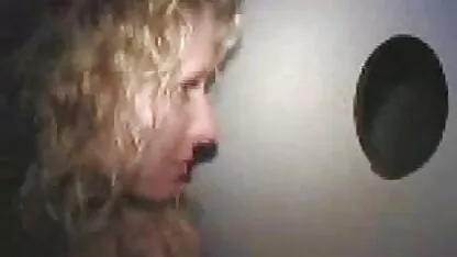 Sarah accarezzò la sua figa rasata con le dita film porno completo italiani sottili
