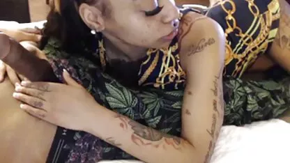 Florein Russell si masturbava in una culla film porno interi italiani