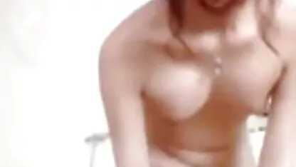 I fan di splendidi piedi godendo il filmpornoitalianicompleti ritmo freddo