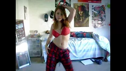 Ragazza playboy caldo in film porno completo italiani bagno