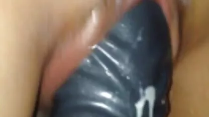 La giovane filmporno italiano completo ragazza prima di tutto prendere il pene in bocca