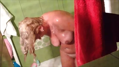 Bella film hard italiani interi Hera con acqua