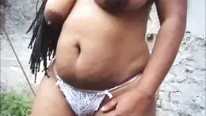 Aisha film porno integrali italiani